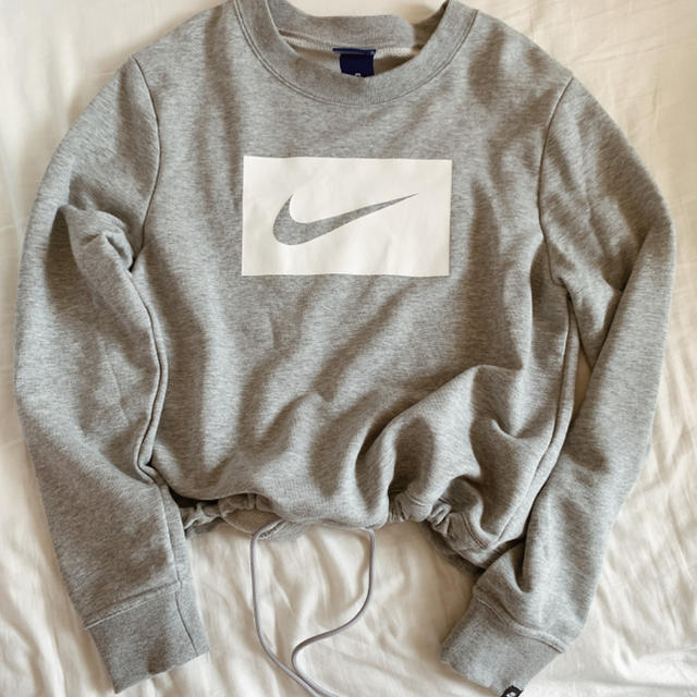 NIKE(ナイキ)のNIKE トップス レディースのトップス(カットソー(長袖/七分))の商品写真