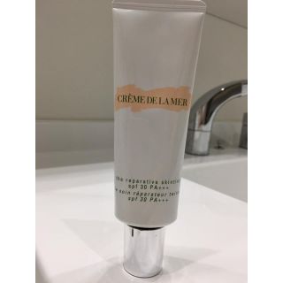 ドゥラメール(DE LA MER)のドゥ・ラ・メール  DE LA MER  ザ・リペラティブ スキンティント(化粧下地)