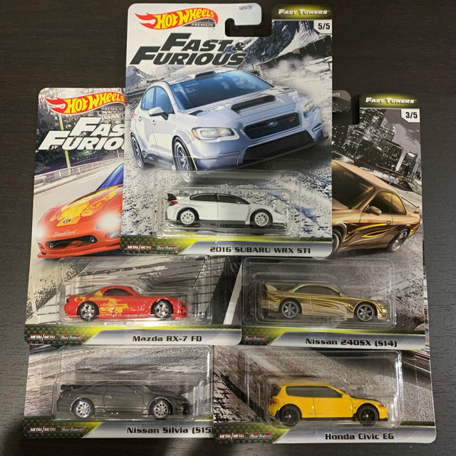 日産(ニッサン)のホットウィール HotWheelsワイルドスピード FAST TUNERS 5台 エンタメ/ホビーのおもちゃ/ぬいぐるみ(ミニカー)の商品写真