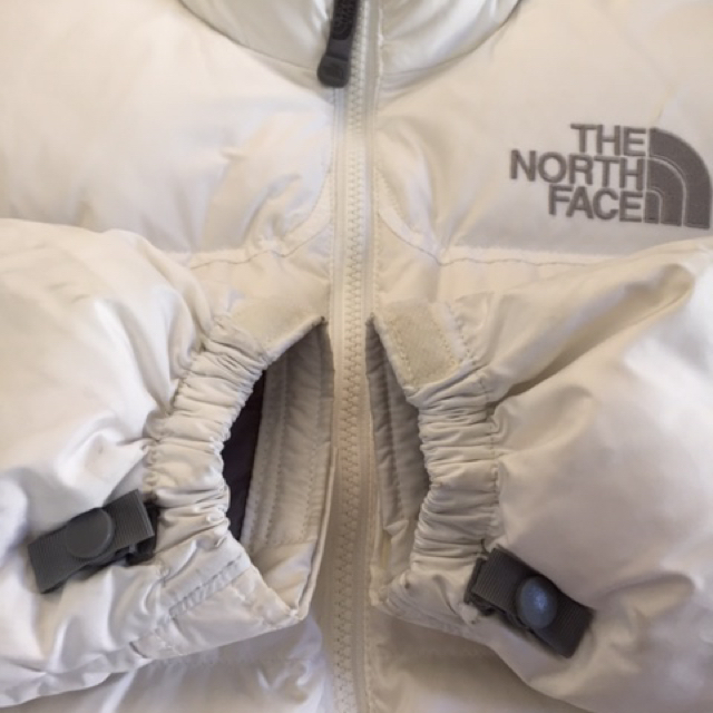 THE NORTH FACE(ザノースフェイス)のTNF ダウン レディースのジャケット/アウター(ダウンコート)の商品写真