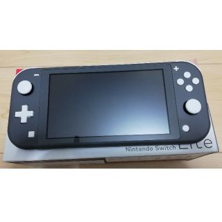 ニンテンドースイッチ(Nintendo Switch)のNintendo Switch Lite 任天堂 スイッチライト グレー

(家庭用ゲーム機本体)