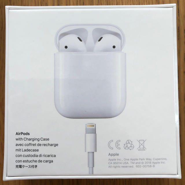 新作登場格安 Apple - pple AirPods with Charging Case MV7N2J/Aの通販 by ありこ's shop｜アップルならラクマ 特価新品