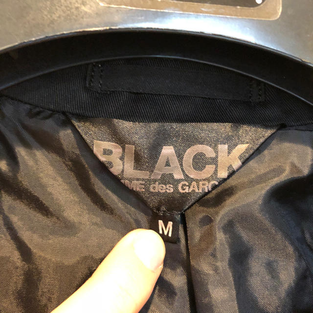 BLACK COMME des GARCONS(ブラックコムデギャルソン)のブラック コム・デ・ギャルソン テーラードジャケット メンズのジャケット/アウター(テーラードジャケット)の商品写真