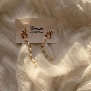 カスタネ(Kastane)のspring earring(イヤリング)