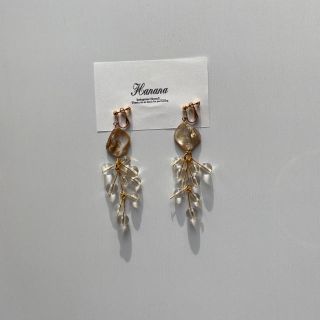 ロキエ(Lochie)のgold shell earring(イヤリング)