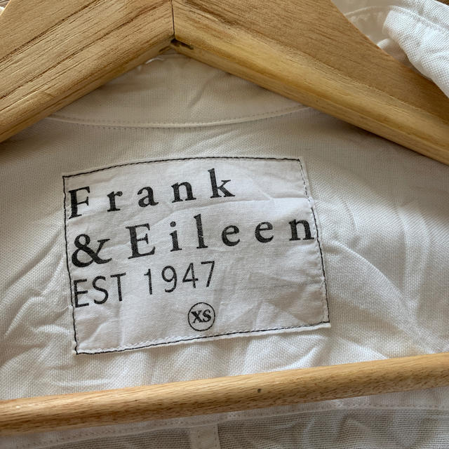 Frank&Eileen(フランクアンドアイリーン)のmn_2018様専用白シャツ　XS フランクアンドアイリーン レディースのトップス(シャツ/ブラウス(長袖/七分))の商品写真