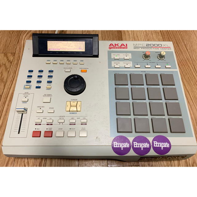 格安　AKAI MPC2000XL