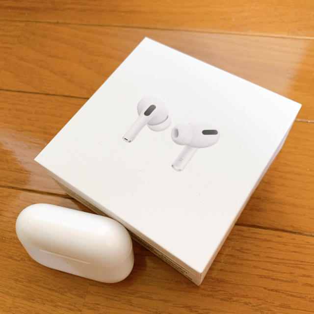 完全ワイヤレスイヤホン Apple AirPods Pro 美品