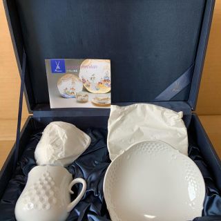 マイセン(MEISSEN)のマイセン　ホワイトレリーフ　カップ＆ソーサー２客セット(食器)