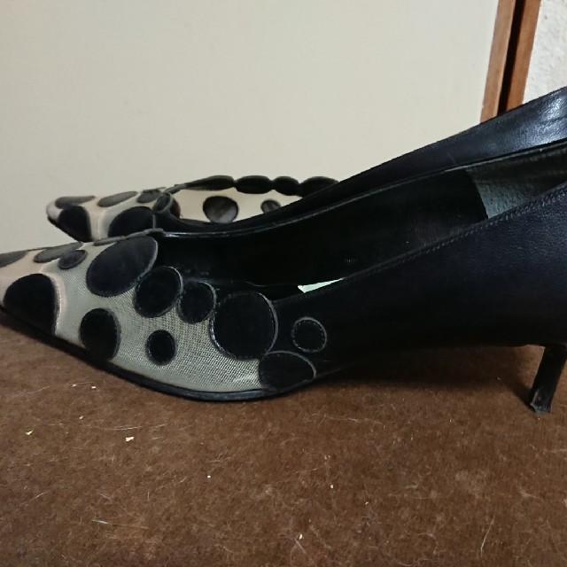 SALON(サロン)のサロンパンプス レディースの靴/シューズ(ハイヒール/パンプス)の商品写真