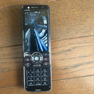 ミツビシ(三菱)のdocomo D905i 中古(携帯電話本体)