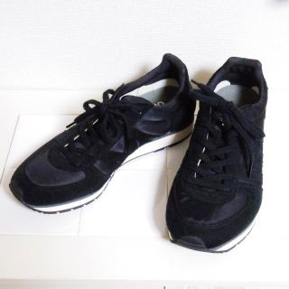 マーガレットハウエル(MARGARET HOWELL)の美品★MIZUNO ミズノ × マーガレットハウエル★24.5cm ブラック(スニーカー)