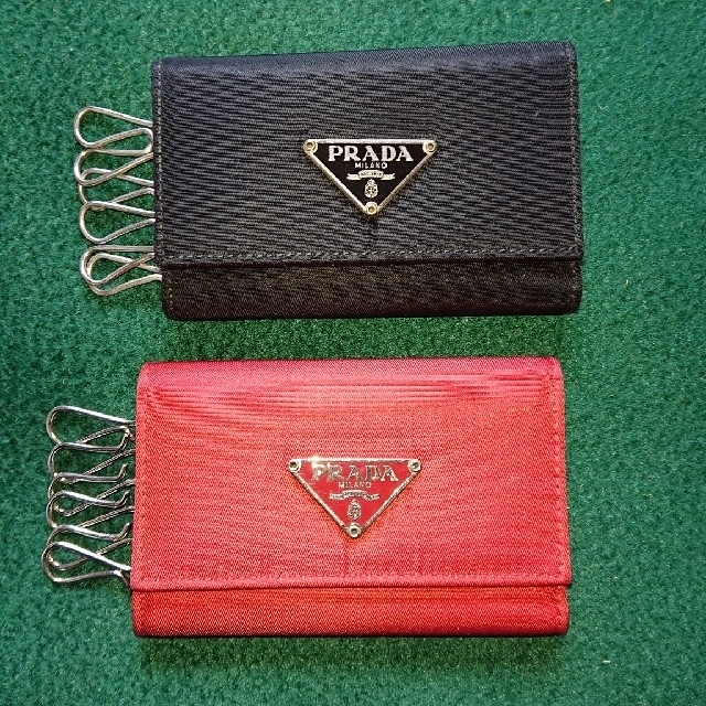 PRADA のキーケース ペアセット‼️