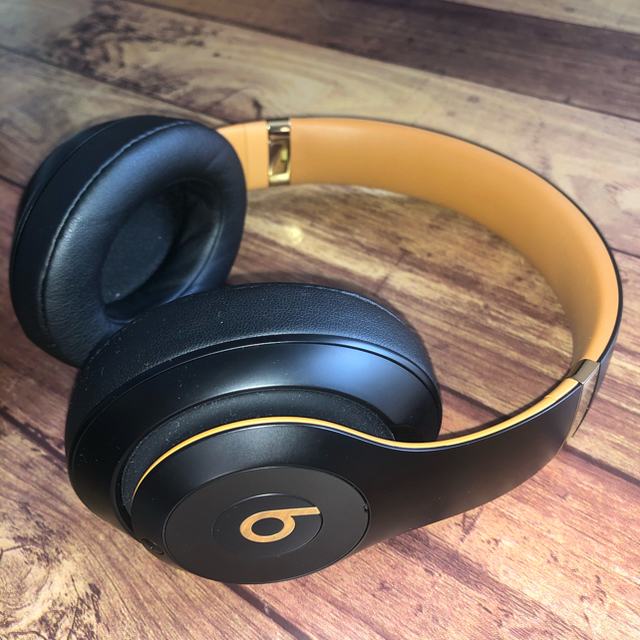 Beats by Dr Dre(ビーツバイドクタードレ)のbeats studio3 wireless スマホ/家電/カメラのオーディオ機器(ヘッドフォン/イヤフォン)の商品写真