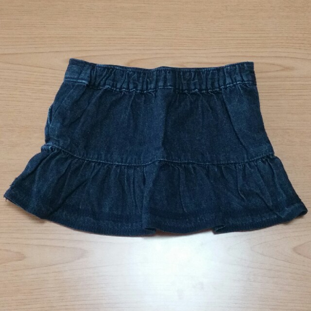 babyGAP(ベビーギャップ)のデニム　スカート　90㎝ キッズ/ベビー/マタニティのキッズ服女の子用(90cm~)(スカート)の商品写真