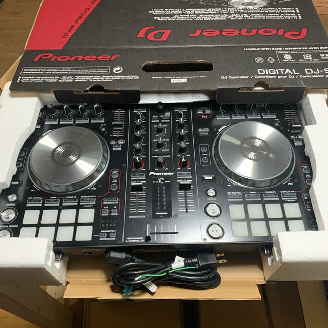 Pioneer(パイオニア)の極美品 Pioneer DJ controller DJ-SR serato 楽器のDJ機器(DJコントローラー)の商品写真