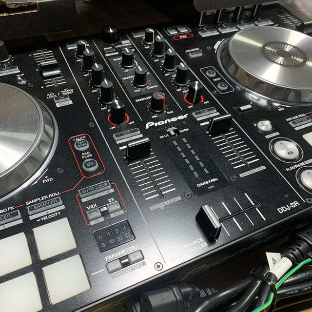 Pioneer(パイオニア)の極美品 Pioneer DJ controller DJ-SR serato 楽器のDJ機器(DJコントローラー)の商品写真