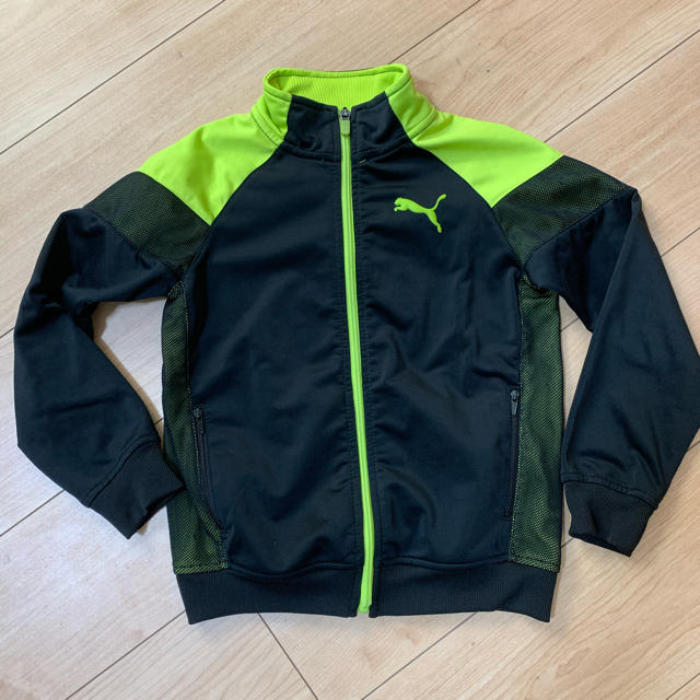 PUMA(プーマ)のプーマ　ジャージ　ジャケット　110cm相当 キッズ/ベビー/マタニティのキッズ服男の子用(90cm~)(ジャケット/上着)の商品写真