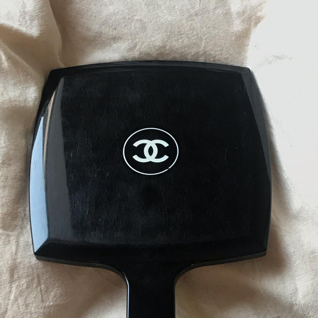 CHANEL(シャネル)のchanel ハンドミラー レディースのファッション小物(ミラー)の商品写真