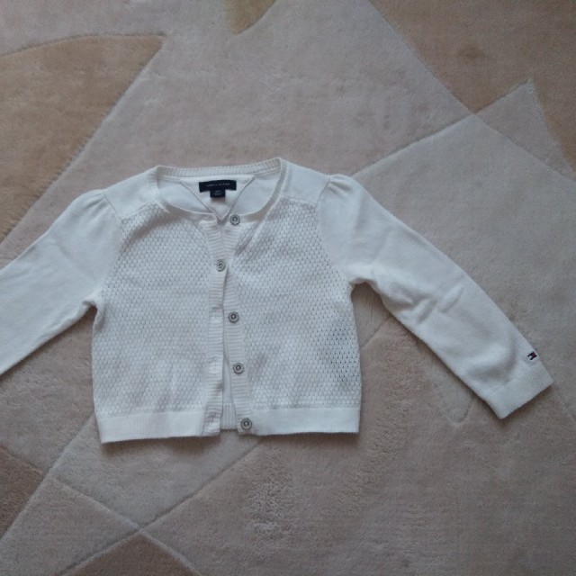 TOMMY HILFIGER(トミーヒルフィガー)のカーディガン キッズ/ベビー/マタニティのキッズ服女の子用(90cm~)(カーディガン)の商品写真