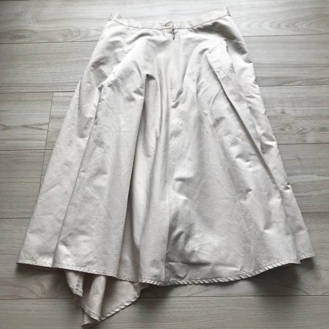 PLST(プラステ)のアシンメトリースカート　 レディースのスカート(ひざ丈スカート)の商品写真
