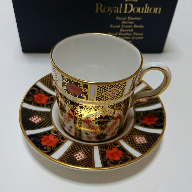 Royal Doulton(ロイヤルドルトン)のロイヤルドルトン カップ&ソーサー インテリア/住まい/日用品のキッチン/食器(食器)の商品写真