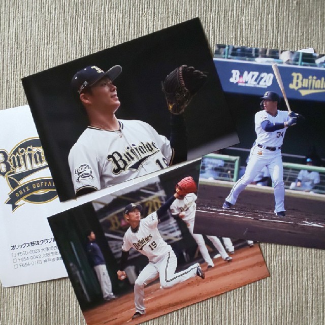オリックス・バファローズ(オリックスバファローズ)のオリックス・バファローズ主力３選手 生写真 スポーツ/アウトドアの野球(記念品/関連グッズ)の商品写真