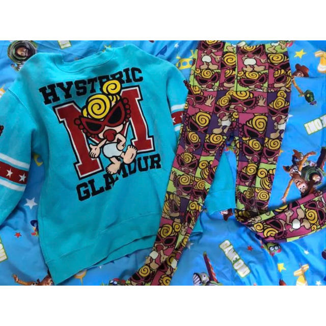 HYSTERIC MINI(ヒステリックミニ)のHYSTERIC MIN ヒステリック　トレーナー　レギンスセット　140 キッズ/ベビー/マタニティのキッズ服女の子用(90cm~)(Tシャツ/カットソー)の商品写真