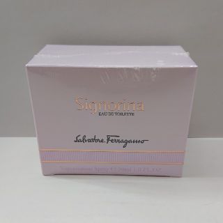 フェラガモ(Ferragamo)のフェラガモ シニョリーナ オードトワレ 30ml(香水(女性用))