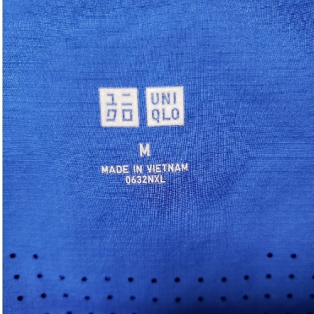 UNIQLO(ユニクロ)のUNIQLO ポケットダブルパーカー　ブルーM メンズのトップス(パーカー)の商品写真