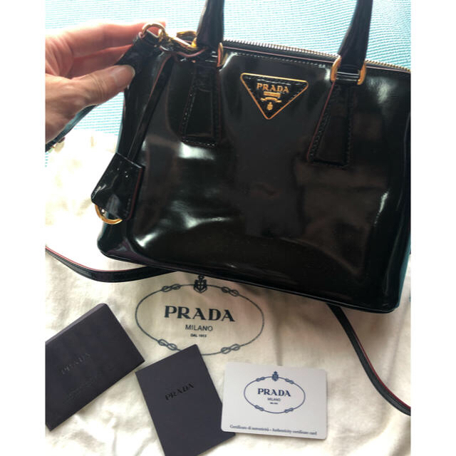 PRADA バッグ