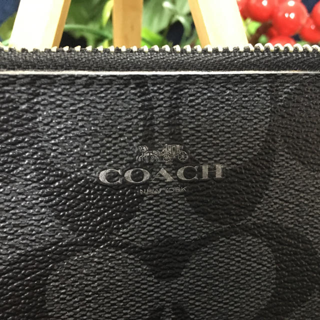 COACH(コーチ)のcoach コーチ　パスケース　コインケース レディースのファッション小物(名刺入れ/定期入れ)の商品写真