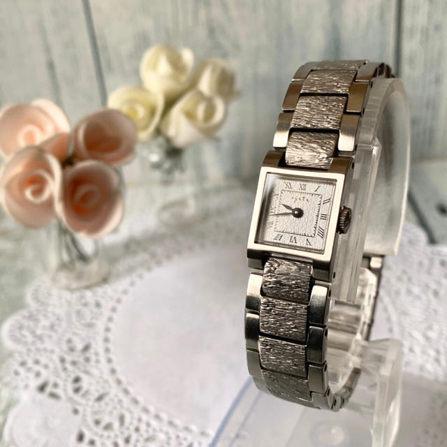 agete(アガット)の【美品】agete アガット 腕時計 シルバー スクエア アンティーク調 レディースのファッション小物(腕時計)の商品写真