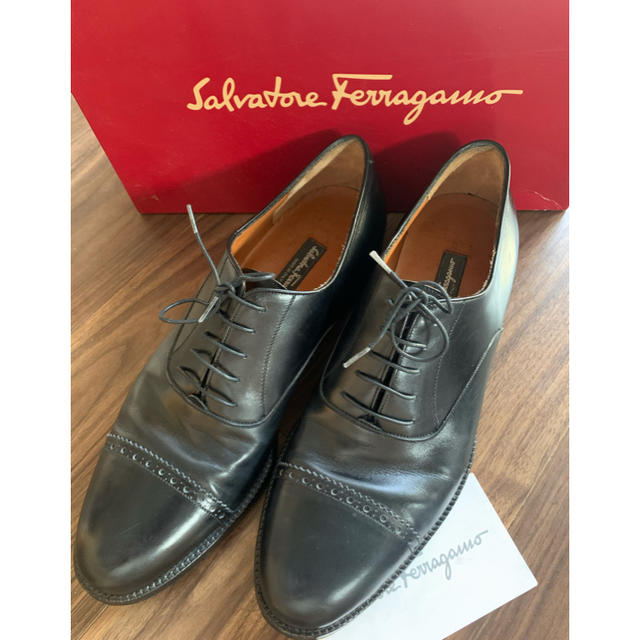 Ferragamo(フェラガモ)のフェレガモ メンズ ビジネスシューズ本革 メンズの靴/シューズ(ドレス/ビジネス)の商品写真