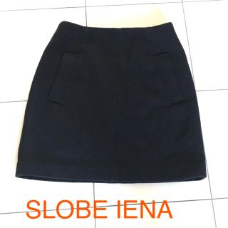 イエナ(IENA)のSLOBE IENA スカート ネイビー 38（M）(ひざ丈スカート)