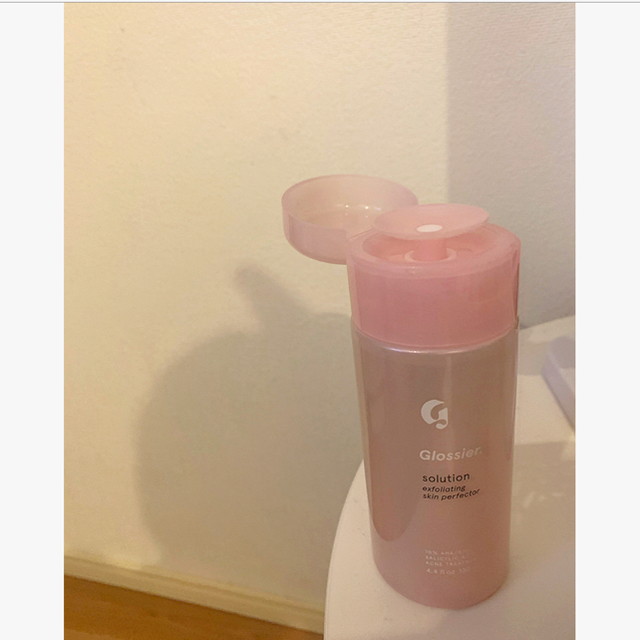 Sephora(セフォラ)のglossier solution コスメ/美容のスキンケア/基礎化粧品(化粧水/ローション)の商品写真