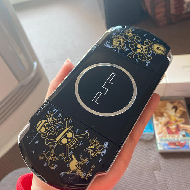 PlayStation Portable - PSP♡ワンピース限定モデル♡おまけ付き PlayStation Portable - PSP♡ワンピース限定モデル♡おまけ付き