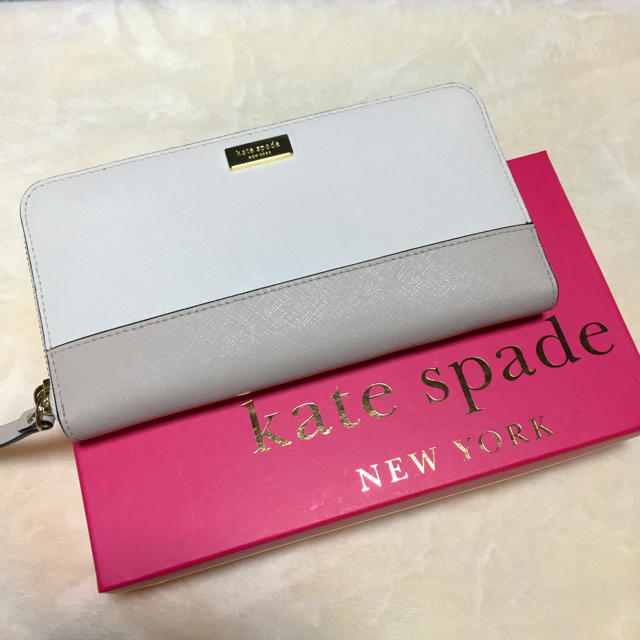 kate spade new york(ケイトスペードニューヨーク)のケイトスペード　長財布 レディースのファッション小物(財布)の商品写真