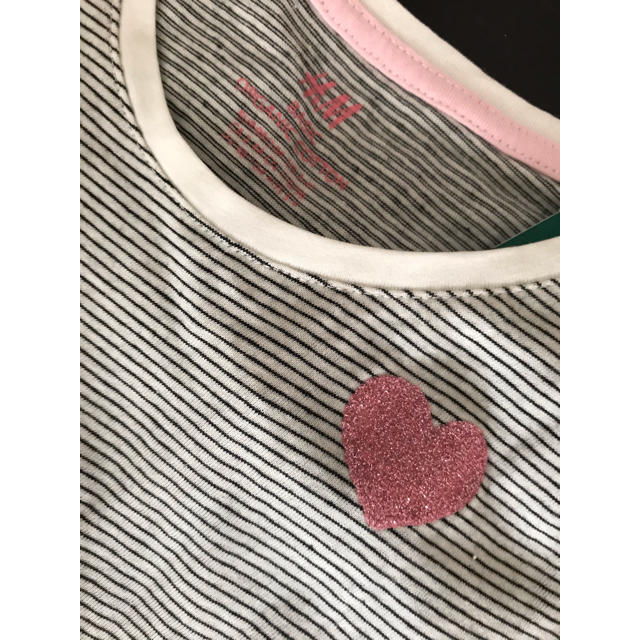 H&M(エイチアンドエム)のボーダー　長袖Tシャツ キッズ/ベビー/マタニティのキッズ服女の子用(90cm~)(Tシャツ/カットソー)の商品写真