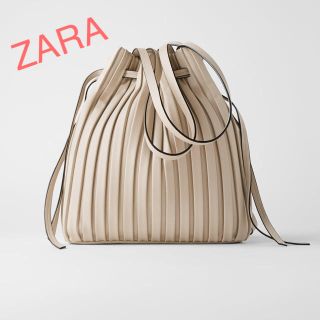 ザラ(ZARA)のZARA ザラ✳︎ プリーツ加工入りバケットバッグ プリーツバッグ プリーツ(ショルダーバッグ)