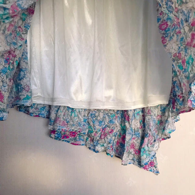 未使用タグ付き♦︎花柄フレアスカート レディースのスカート(ひざ丈スカート)の商品写真