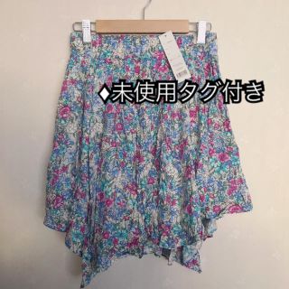 未使用タグ付き♦︎花柄フレアスカート(ひざ丈スカート)