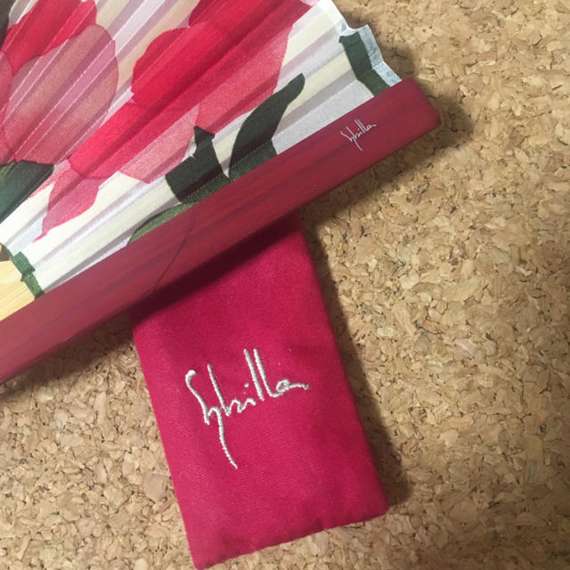 Sybilla(シビラ)の【美品】シビラ(sybilla) 専用袋付き扇子 レディースのファッション小物(その他)の商品写真