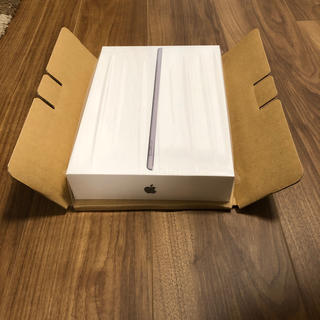 iPad - 新品未開封 iPad 32GB 第7世代の通販 by りくれん's shop ...