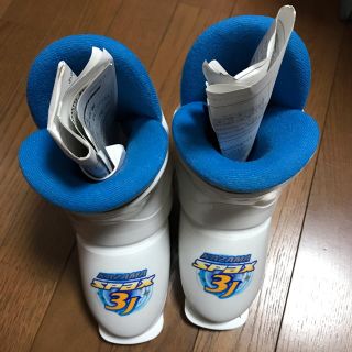 サロモン(SALOMON)のカザマ　スキー　ブーツ　キッズ　子供　17cm〜18cm 雪遊び　ソリ　新品(ブーツ)