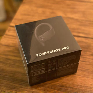 ビーツバイドクタードレ(Beats by Dr Dre)のPowerbeats Pro Wirelessイヤホン　ブラック(ヘッドフォン/イヤフォン)