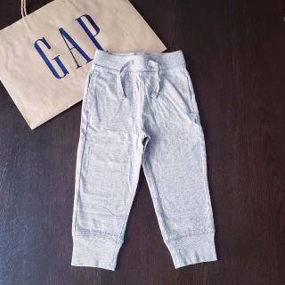ベビーギャップ(babyGAP)の【新品】babyGAP プルオンジョガーパンツ 灰色 95(パンツ/スパッツ)