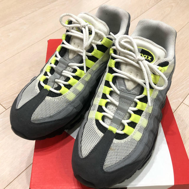 air max95 volt☆エアーマックス☆イエローグラデ☆筋トレ