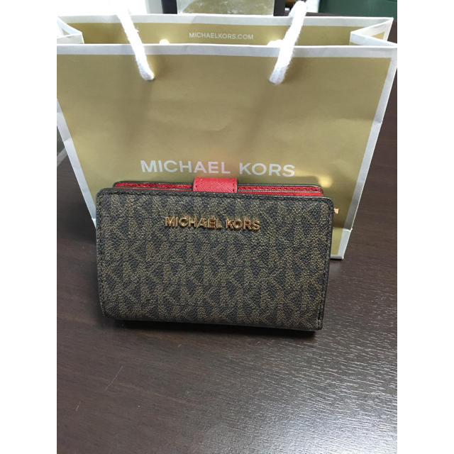 MICHAEL KORS 二つ折り財布