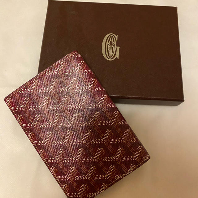 GOYARD(ゴヤール)のGOYARD ゴヤール　パスポートケース メンズのファッション小物(名刺入れ/定期入れ)の商品写真